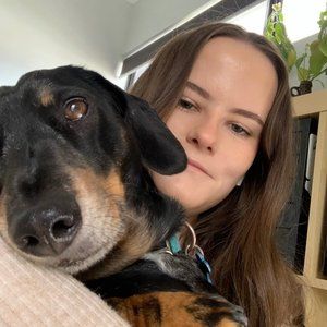 Meet your Posher, Anna